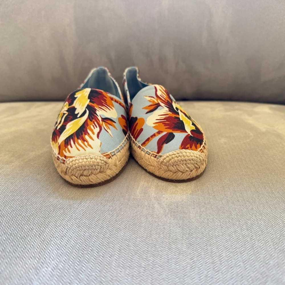 Burberry Multicolor Canvas Floral Hodgeson Espadrille Flats - Picture 7 of 9
